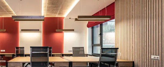 새로운 스타일 천장 패널 맞춤형 3D 인테리어 MDF WPC 보드 디자인 방음 목재 음향 벽 패널 인기 판매 PVC 장식 벽 패널 홈 장식용